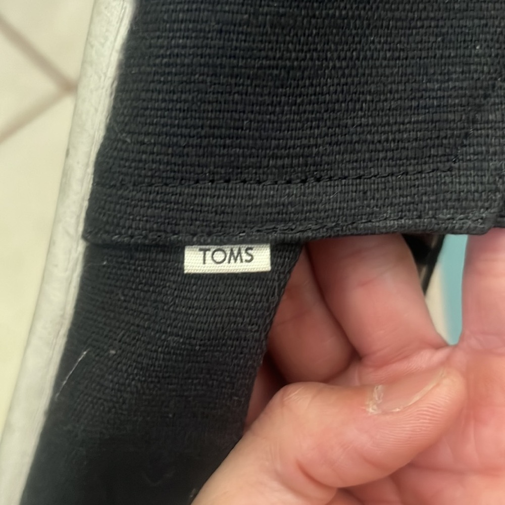 MEN’s TOMS Slip On Shoe in size 9 - Picture 3 of 6